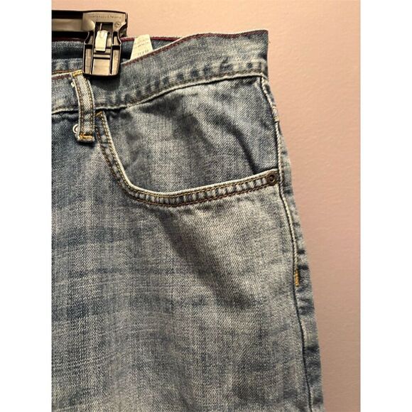 Wrangler Men's Relaxed Straight Jeans Blue Size 40x32 5-Pocket Design - Picture 5 of 13